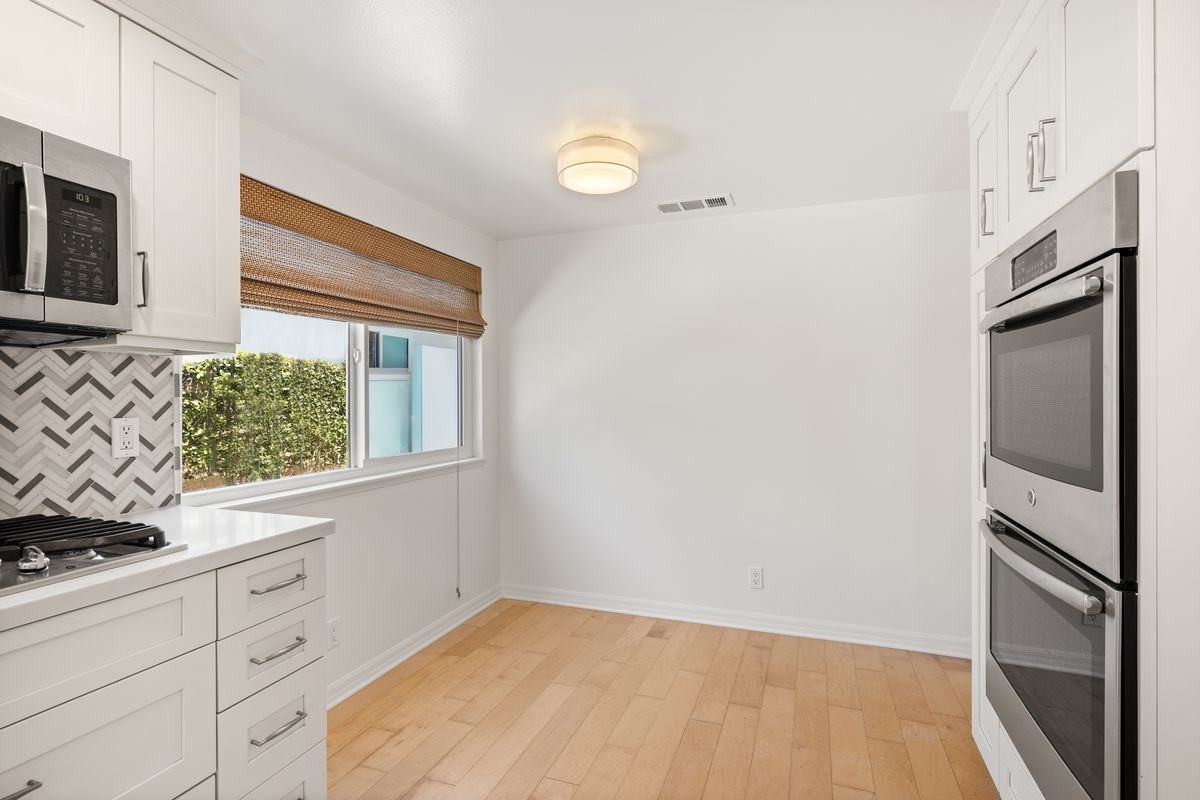 41 Oakleaf Ave - Photo 7 of 21