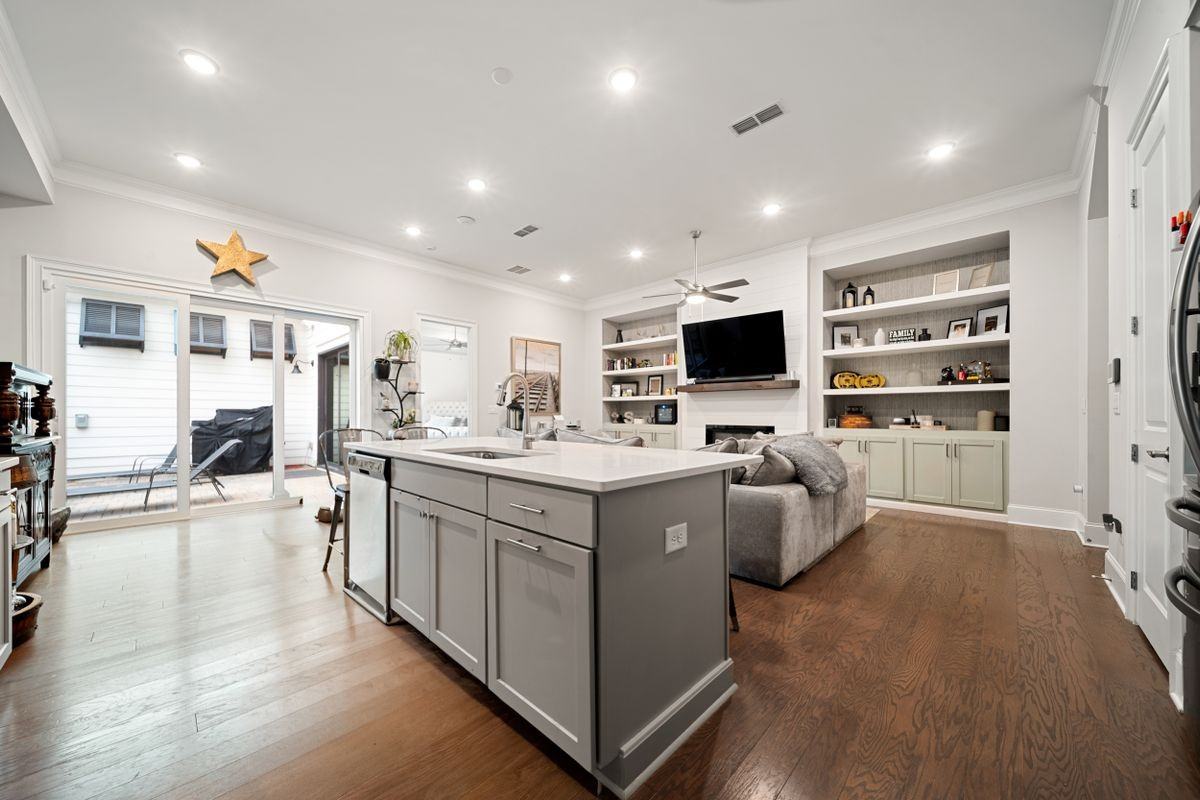 762 Stickley Oak Way - Photo 3 of 34