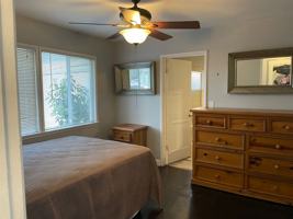 featured image of 1410 W 12th St