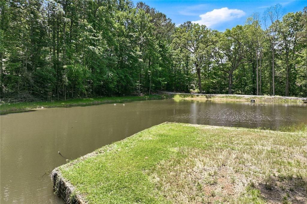 3735 Smithtown Rd - Photo 4 of 30