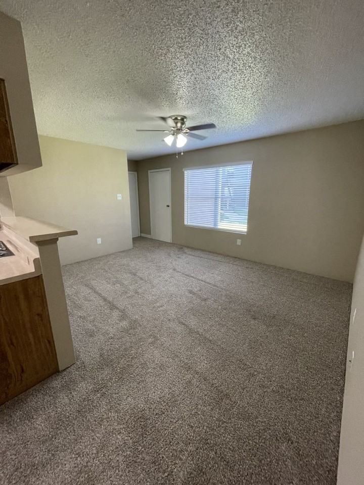 Creekwood Village - Photo 2 of 16
