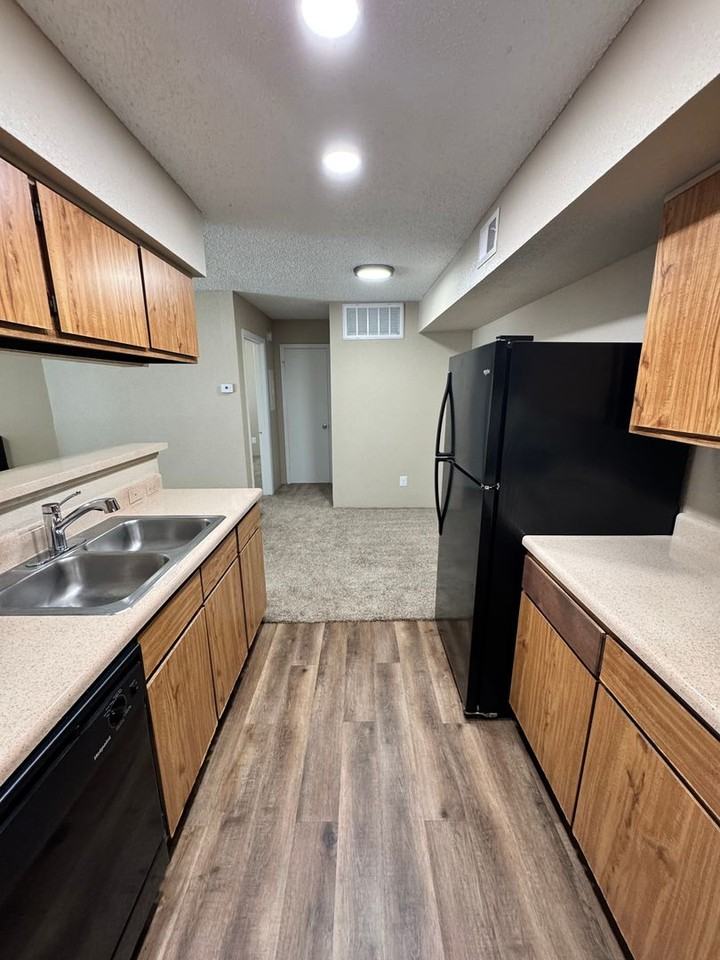 Creekwood Village - Photo 3 of 16