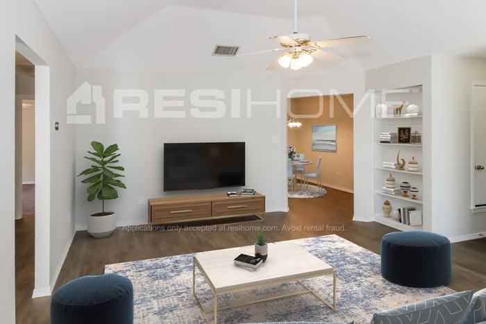 1014 Spell Ave - Photo 6 of 18
