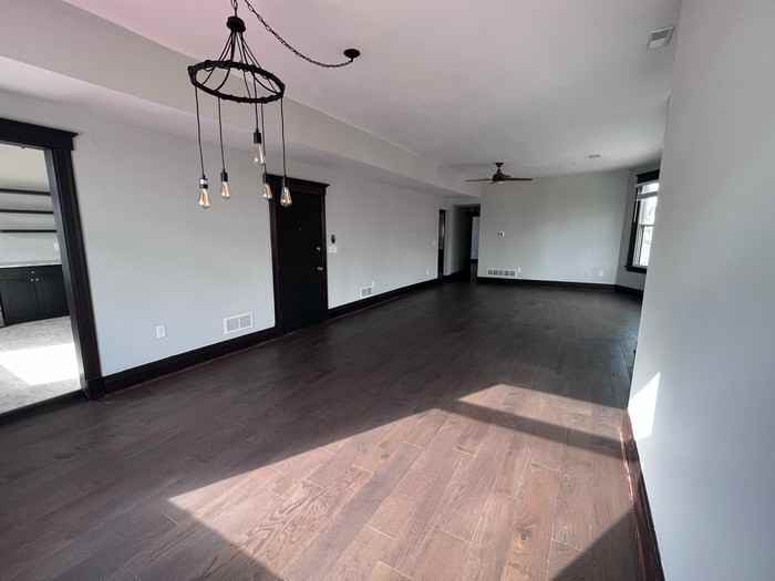 1025 Scott St #2 - Photo 2 of 30
