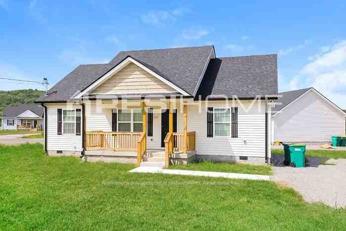 608 Annas Way - Photo 2 of 16