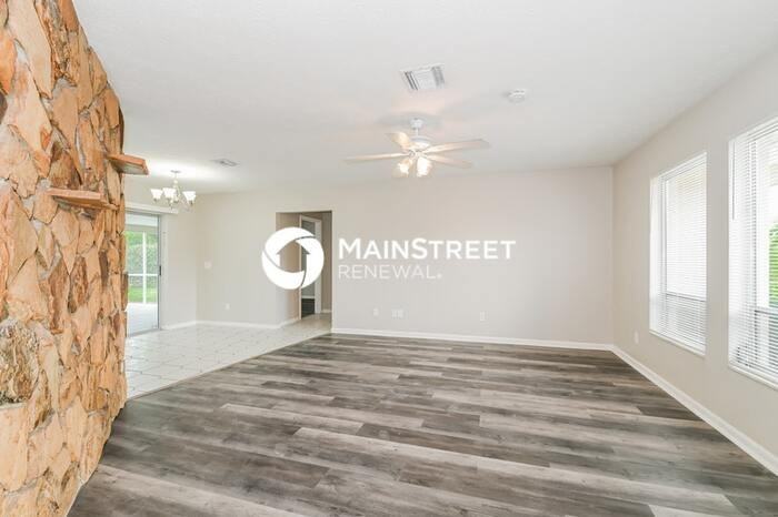 130 Sw 22nd St - Photo 3 of 16