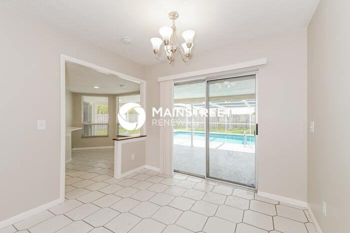 130 Sw 22nd St - Photo 4 of 16
