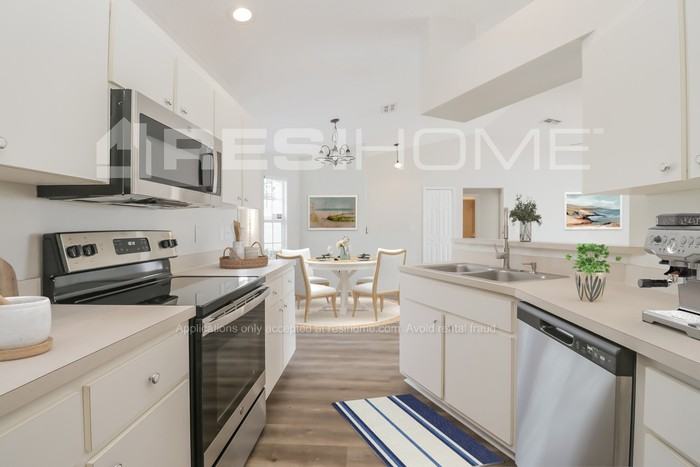 4360 Gondolier Rd - Photo 4 of 18