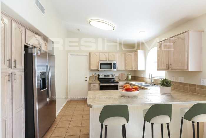 2604 N 126th Dr - Photo 3 of 17