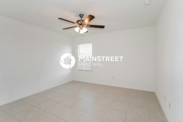 5720 Rockrose Ln - Photo 7 of 16