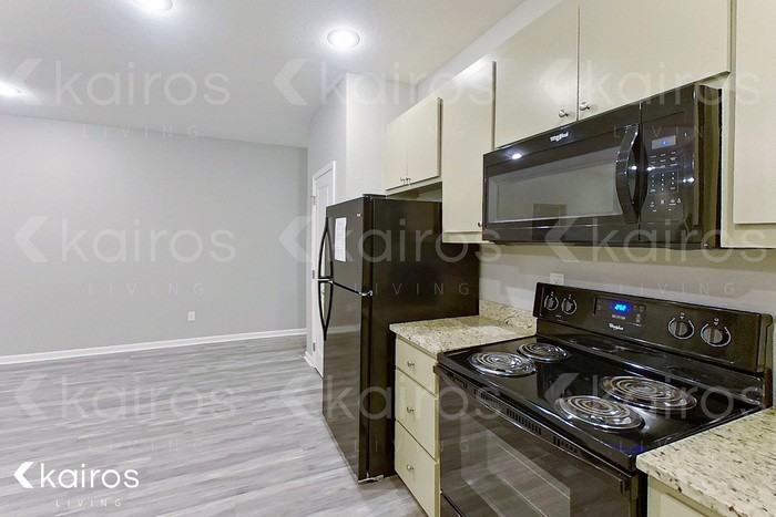 2011 Wilson Rd #A - Photo 6 of 21