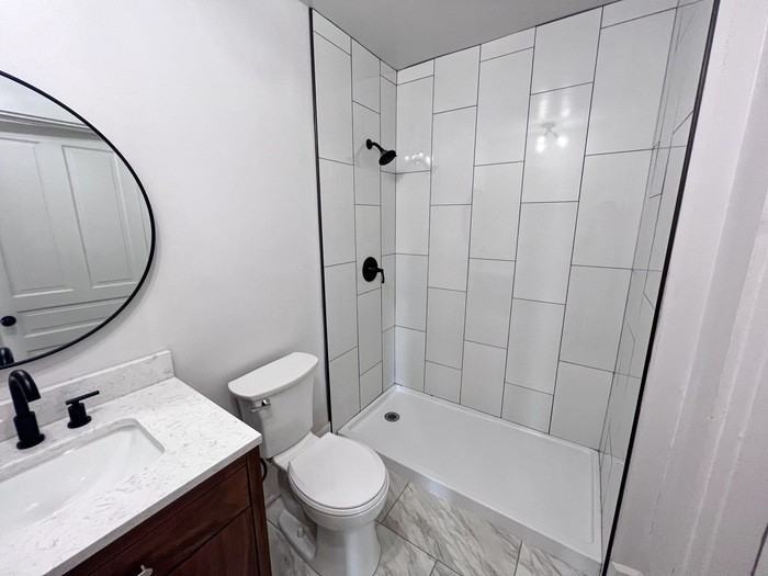 903 Isabella St #1 - Photo 4 of 7