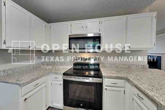 219 Cutting Horse Ln - Photo 7 of 19