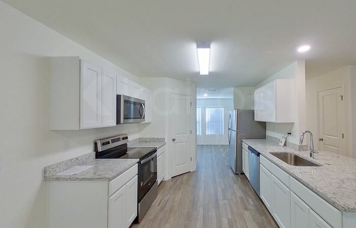 18354 Koala Ave - Photo 2 of 5