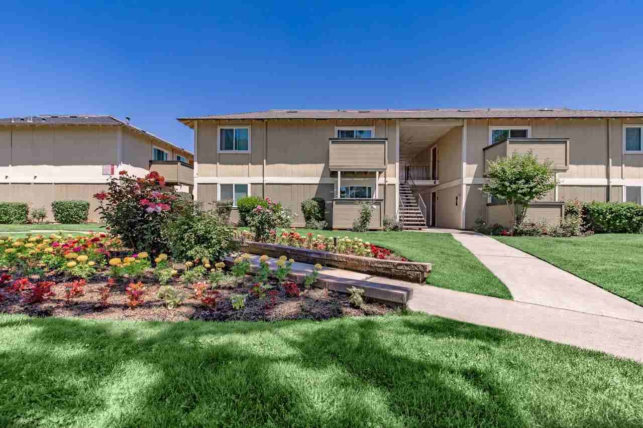 Parkwood Apartments - Photo 2 of 42