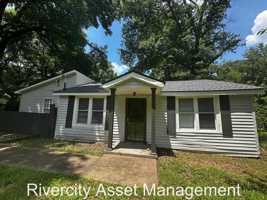 featured image of 3063 Redbud Rd