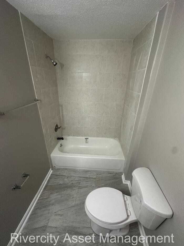 3063 Redbud Rd - Photo 6 of 16