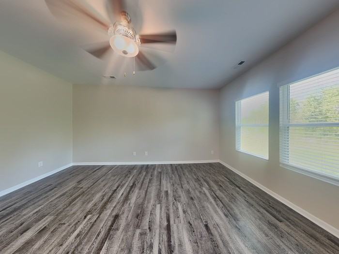 779 Pointe Andrews Dr - Photo 4 of 20