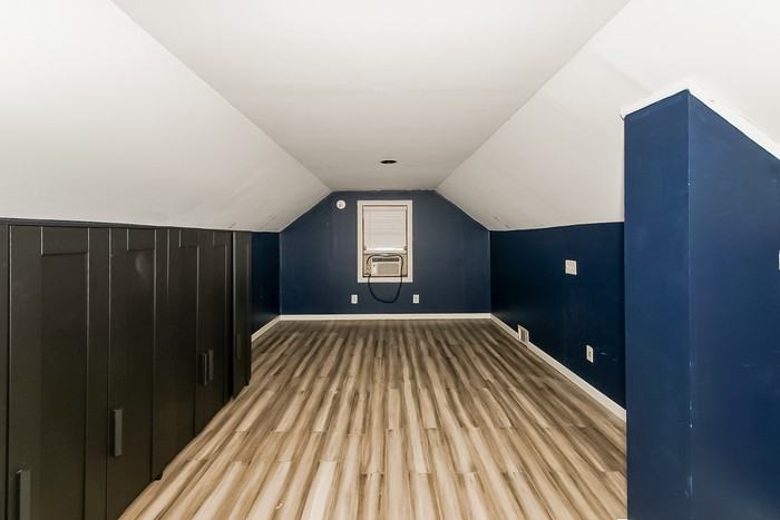 7041 Garfield Ave - Photo 5 of 16