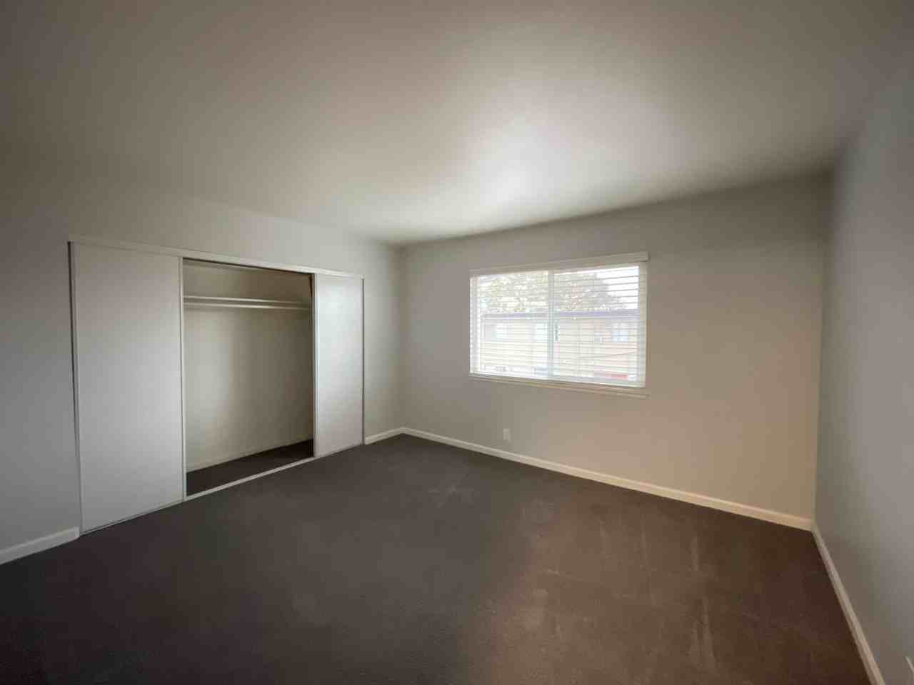 613 Camanche Lane - Photo 7 of 11