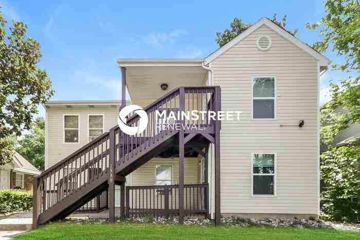 1339 S 28th St #3