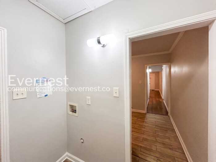 362 Hewlett Rd - Photo 7 of 28