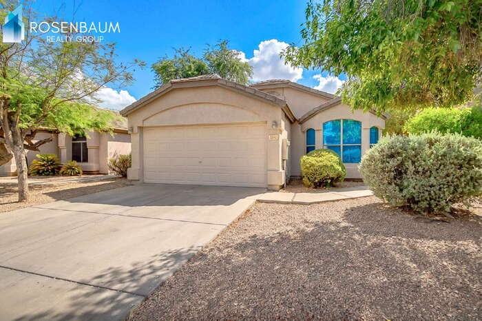 2262 E Arabian Dr - Photo 2 of 13