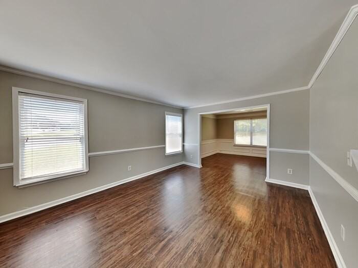6273 Selborn Dr Sw - Photo 4 of 30