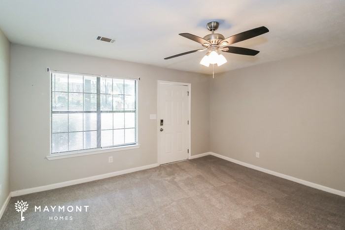 10072 Brass Ring Rd - Photo 4 of 15