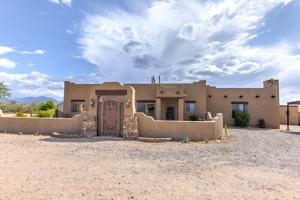 featured image of 455 N Brahma Rd