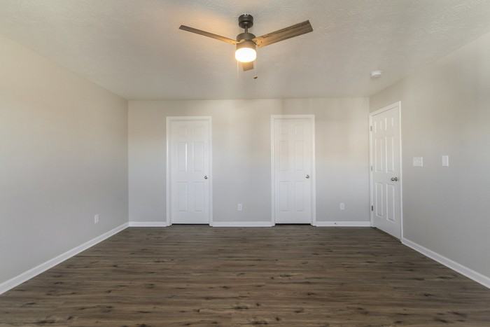 2111 12 Oaks Drive - Photo 5 of 10