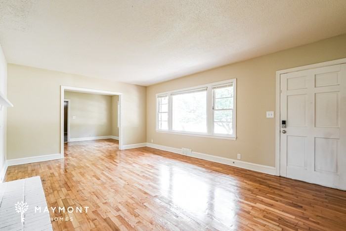 712 Jackson St - Photo 5 of 15