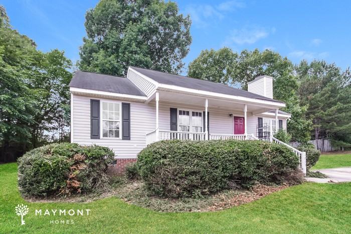 1215 Liriope Ln - Photo 2 of 3
