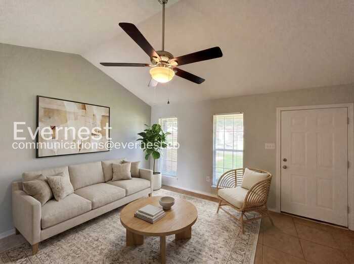6230 Somerset Dr - Photo 3 of 16