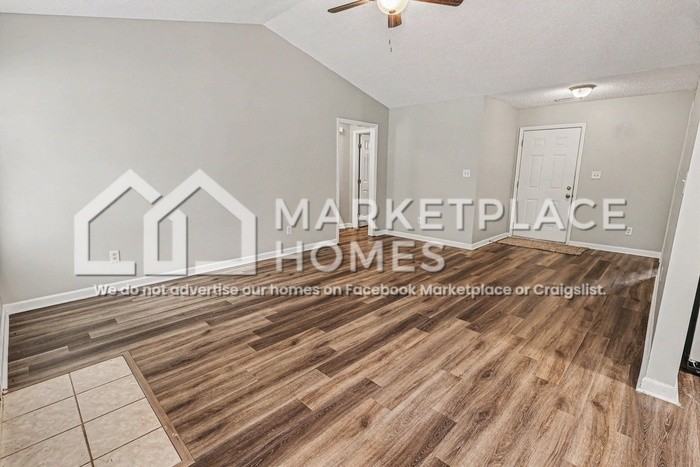 225 Falcon Ridge Dr - Photo 2 of 19