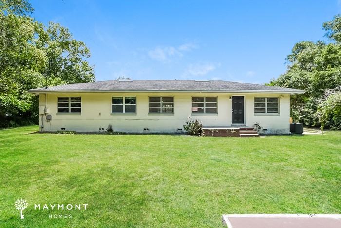 1513 S Mellonville Ave - Photo 3 of 3