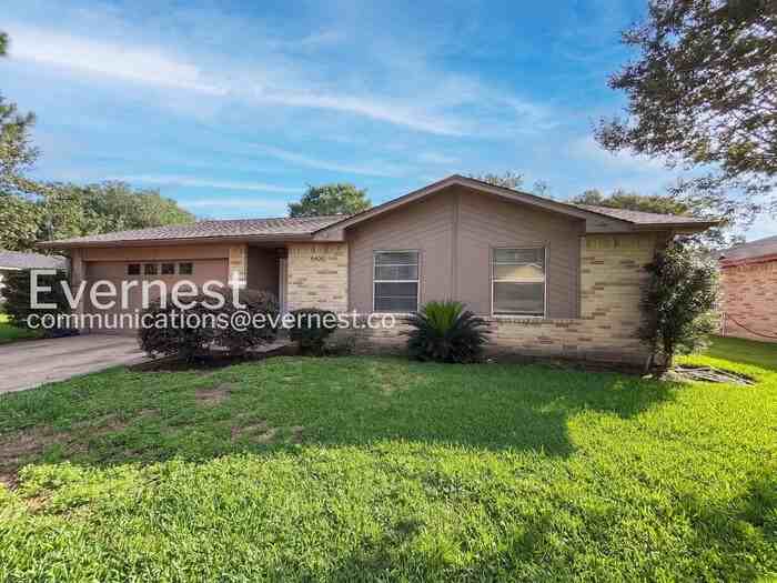 6406 Summer Ridge Dr - Photo 2 of 24