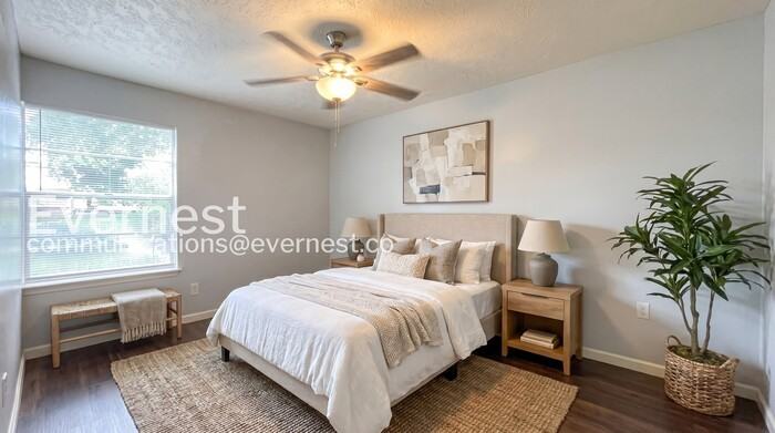 6406 Summer Ridge Dr - Photo 5 of 24