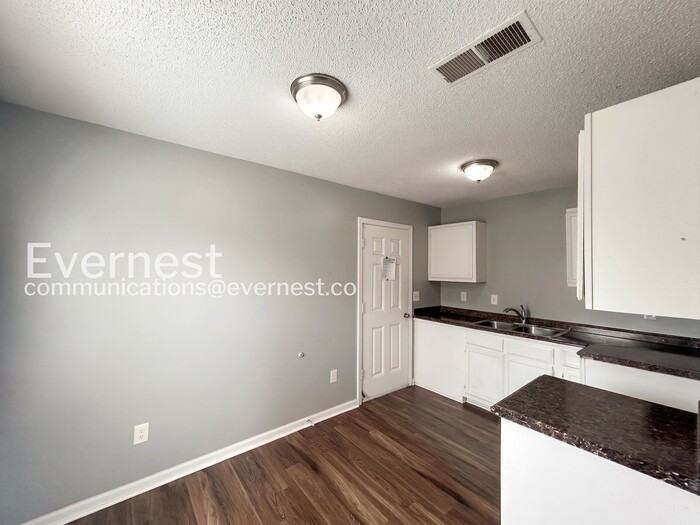 3333 Kristy Dr - Photo 5 of 24