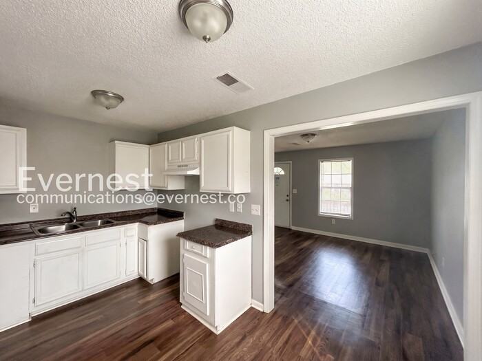 3333 Kristy Dr - Photo 6 of 24