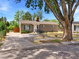 featured image of 1026 S Montgomery St