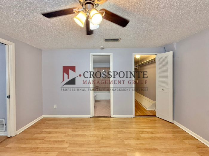 123 W Phillips St - Photo 7 of 9