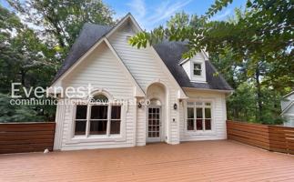 featured image of 1617 Beckham Dr