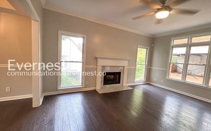 1617 Beckham Dr - Photo 4 of 27