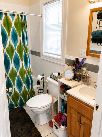 1512 Hyde Park Ave #1 - Photo 2 of 10