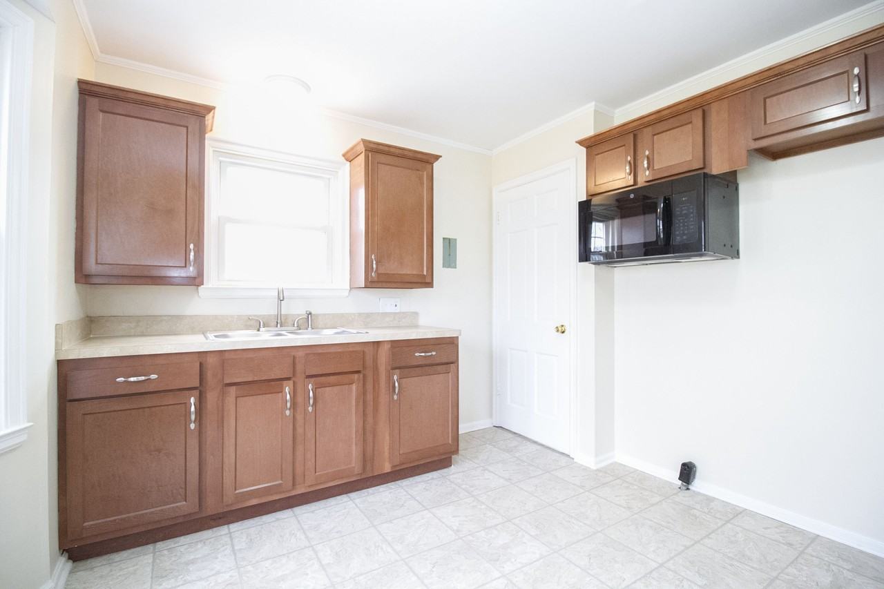 1127 Cribb St #NA - Photo 7 of 23