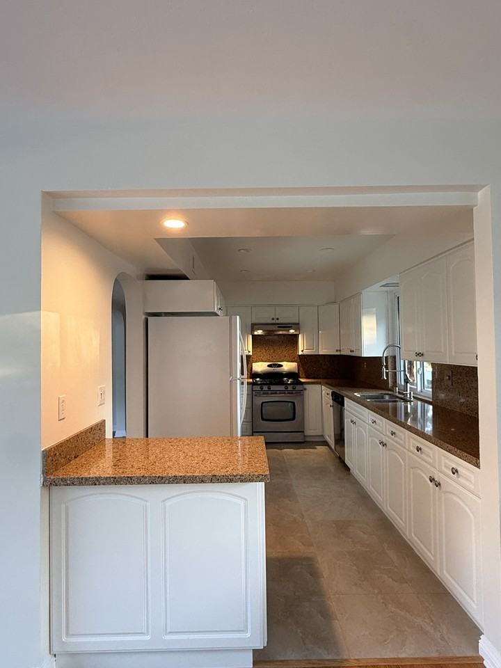 410 N Canyon Blvd #NA - Photo 2 of 50