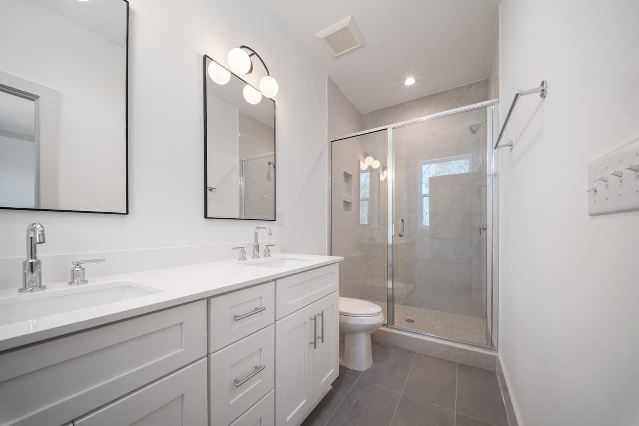1143 Booth Park Blvd #0 - Photo 5 of 11