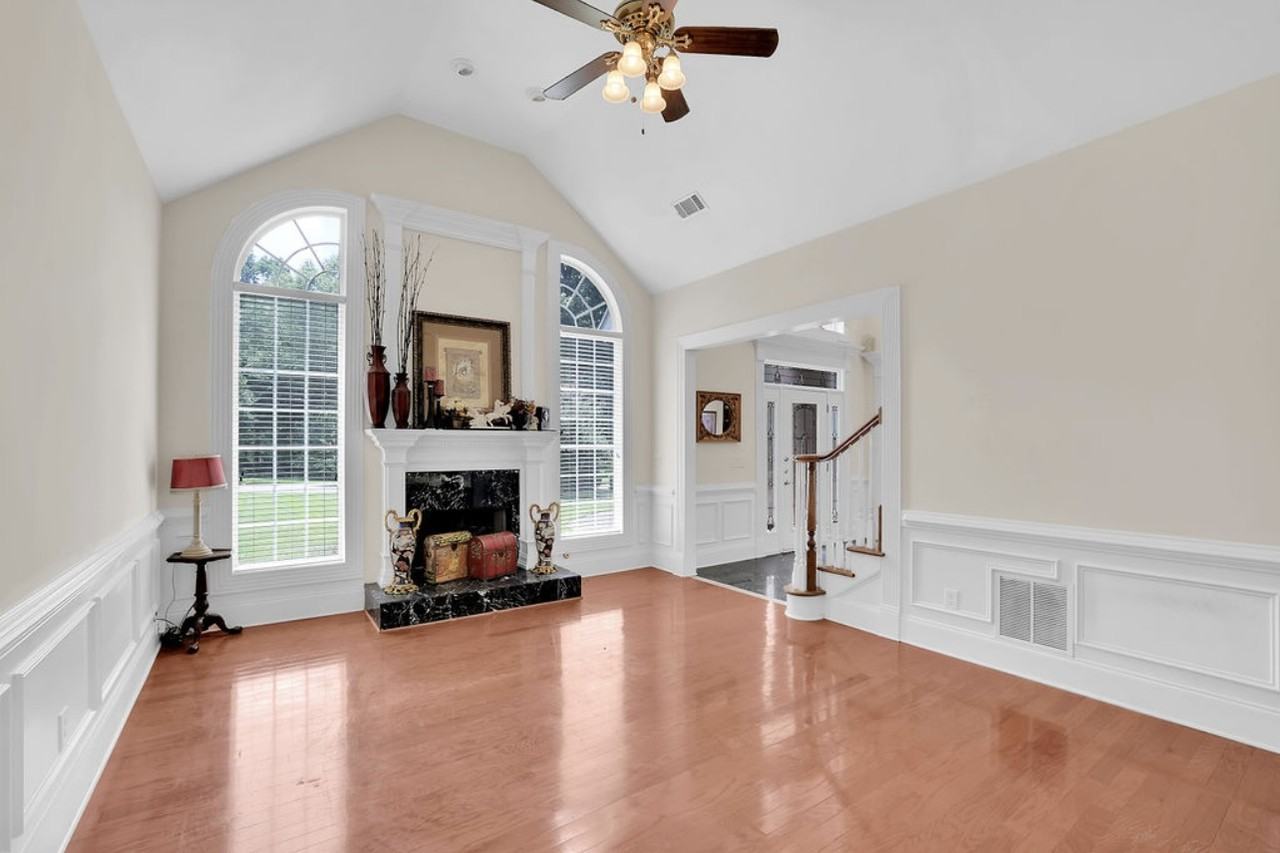 8225 7 Oaks Drive #NA - Photo 4 of 26