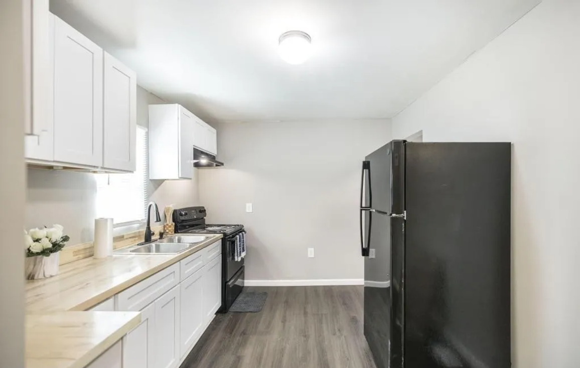 3998 Floyd Ave #NA - Photo 4 of 20